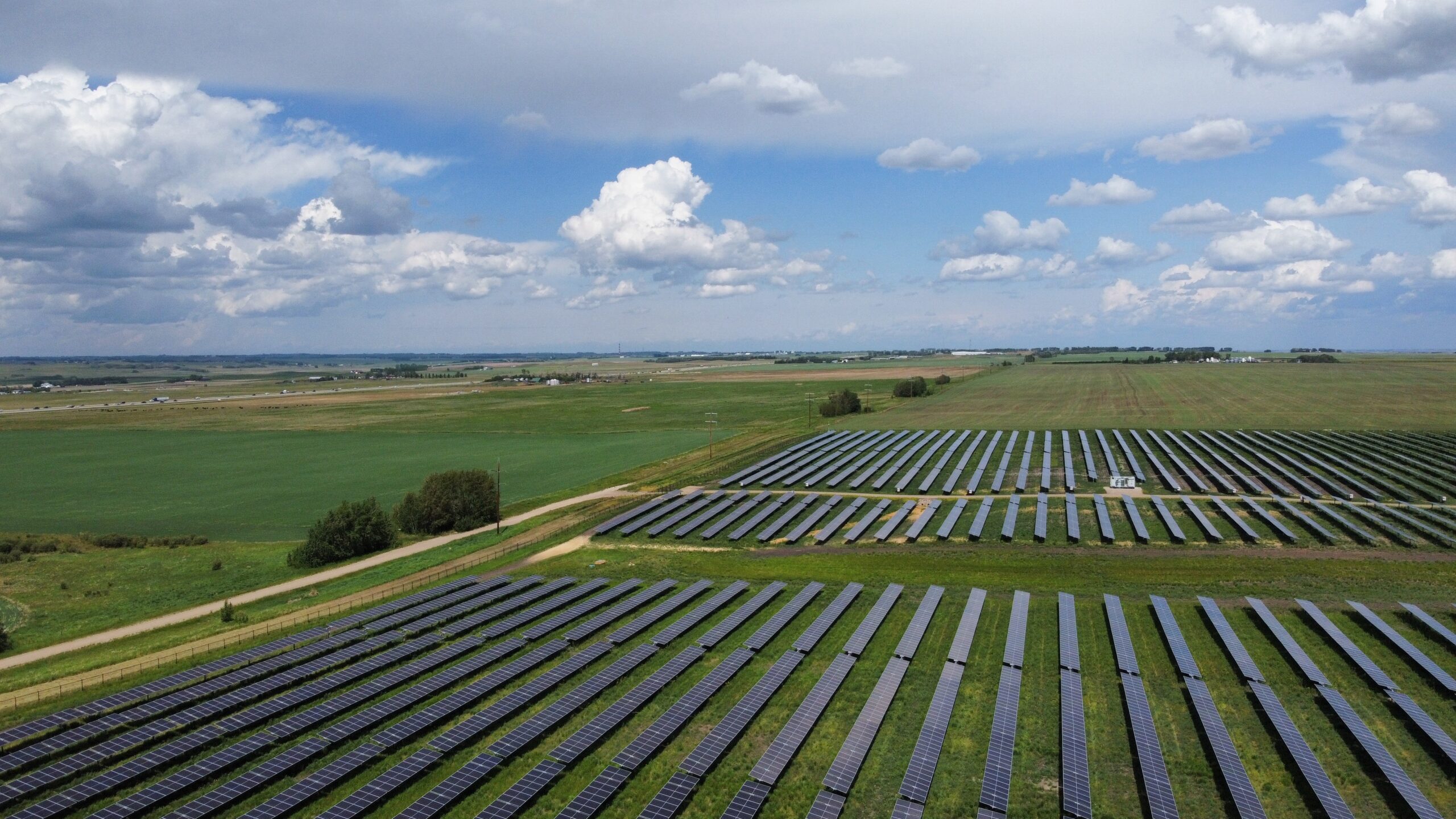 Alberta Renewable Energy and Energy Storage Acquisition and Divestiture